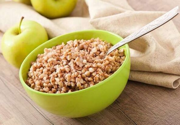 Buckwheat Porridge fir Gewiichtsverloscht